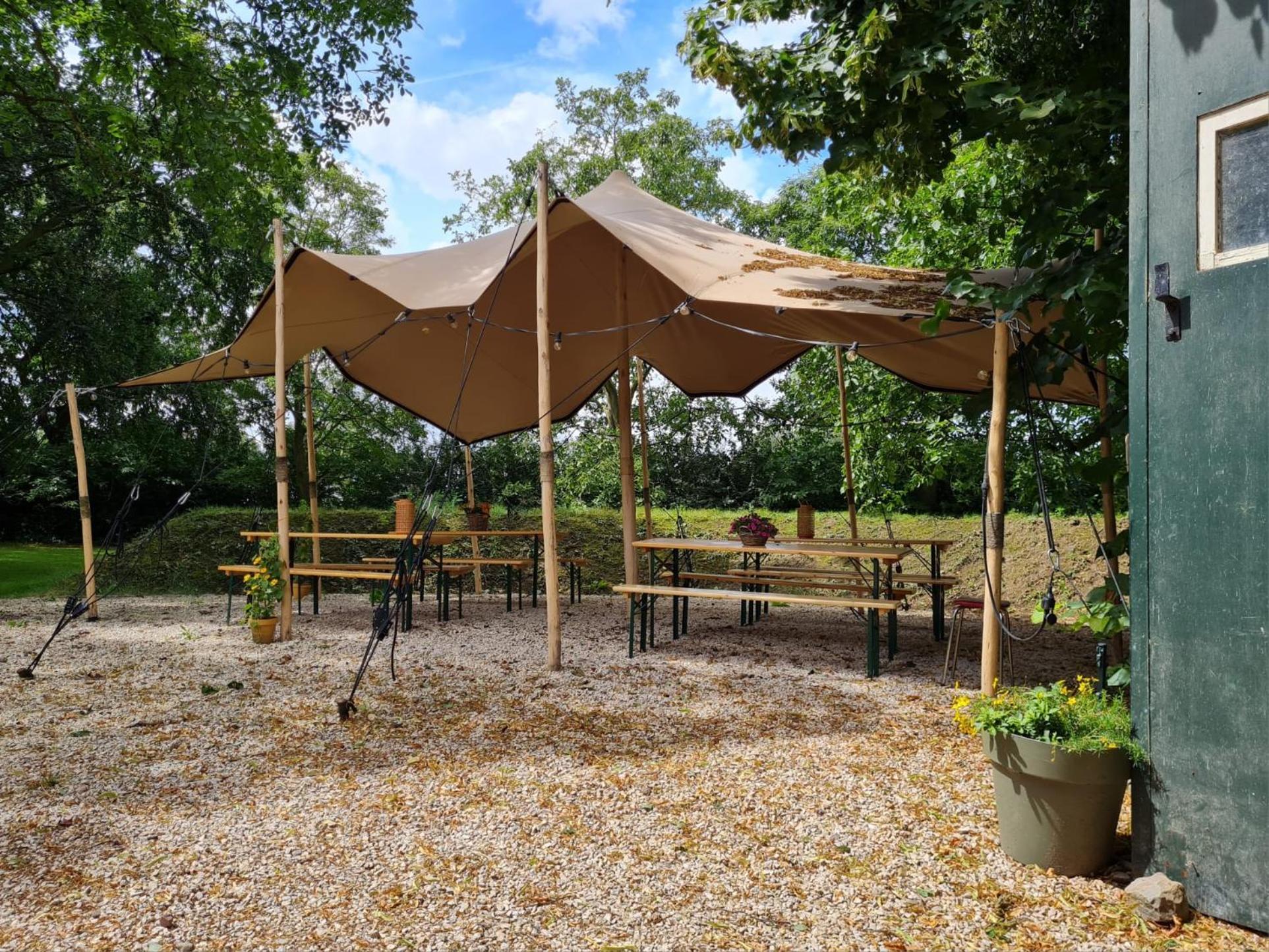 Bell Tent In Een Voedselbos Nederweert-Eind Luaran gambar
